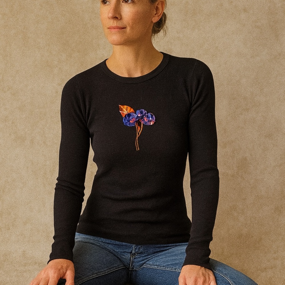 Vintage 1980’s Abraham & Strauss Black Embroidered Flower Italian Sweater